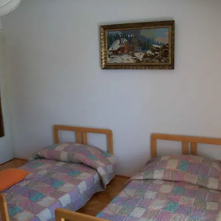 アパート Studio In Porec/istrien 40268 ポレッチ